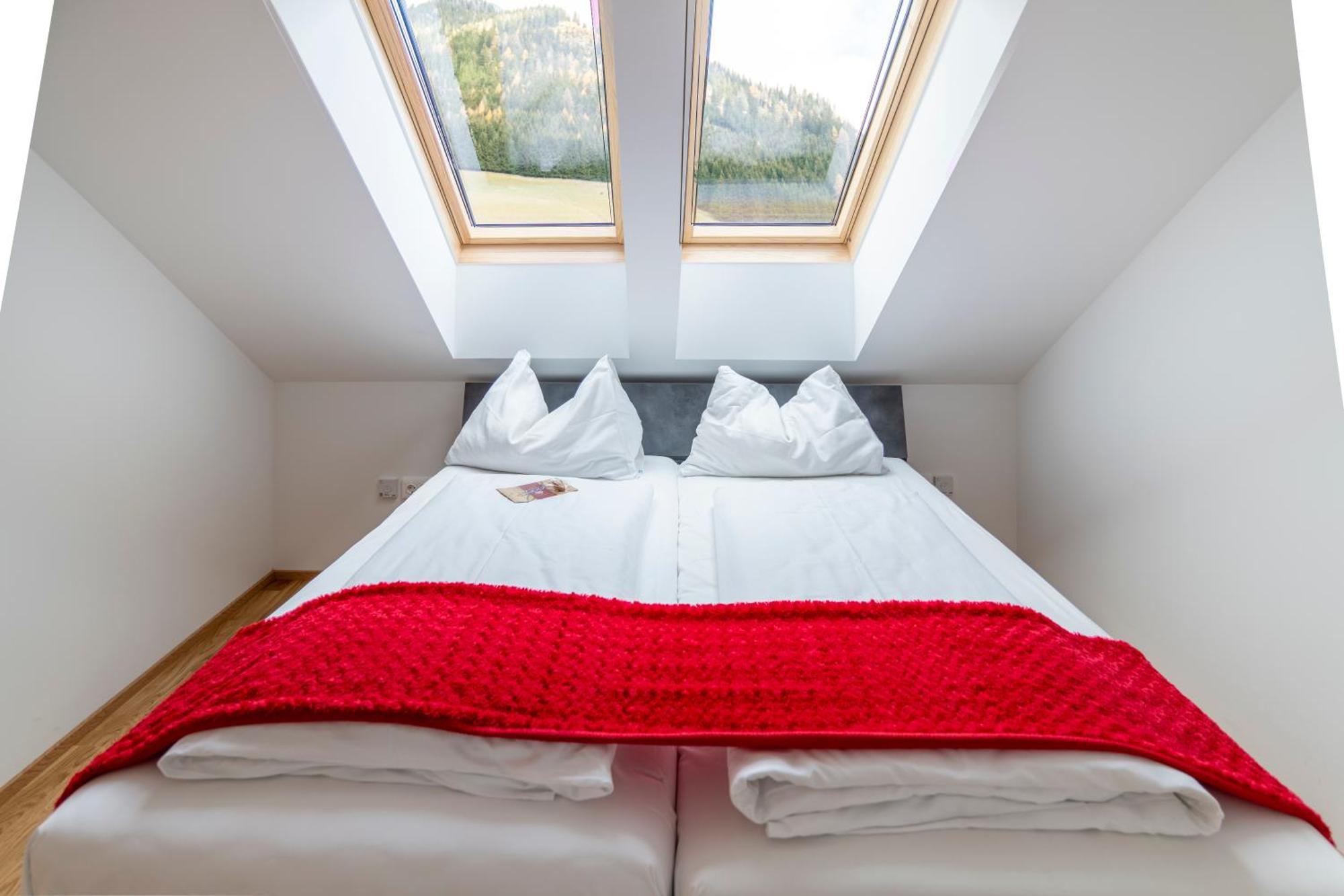 Alpenhotel & Aparthotel Lanz Hohentauern Chambre photo